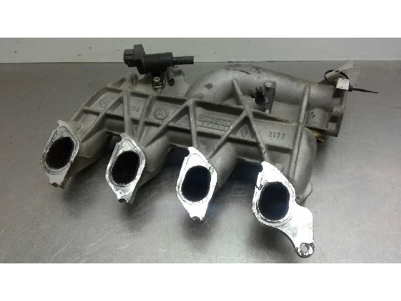 Recambio de colector admision para renault scenic ii 1.9 dci diesel referencia OEM IAM 8200272607  