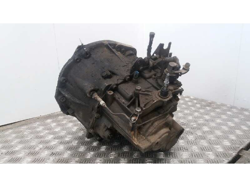 Recambio de caja cambios para renault scenic ii 1.9 dci diesel referencia OEM IAM ND0002  