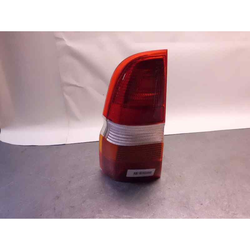 Recambio de piloto trasero izquierdo para ford escort berl./turnier 1.8 turbodiesel cat referencia OEM IAM   