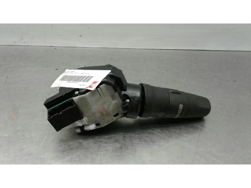 Recambio de mando limpia para nissan x-trail (t31) le referencia OEM IAM 7924SD  