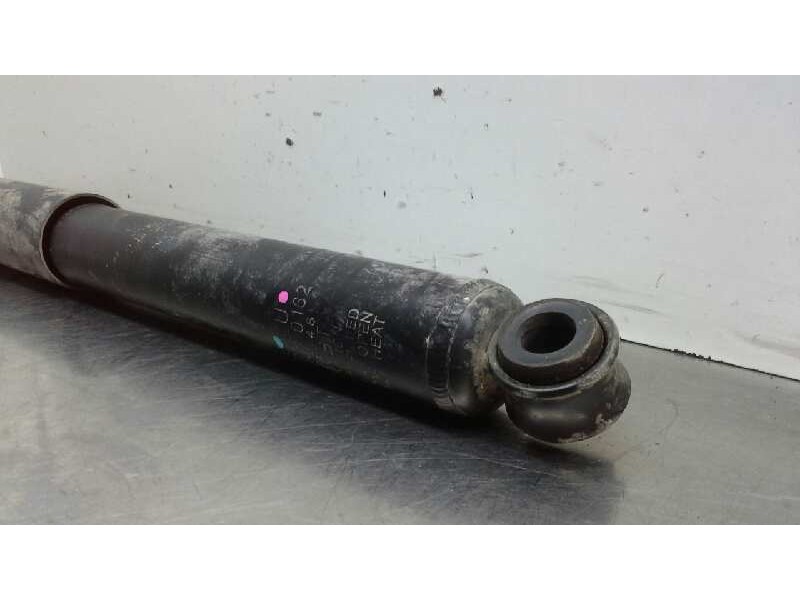 Recambio de amortiguador trasero derecho para isuzu d-max 2.5 twin turbodiesel referencia OEM IAM   