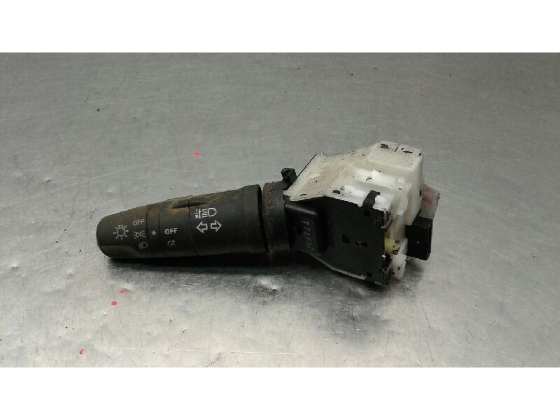 Recambio de mando luces para nissan x-trail (t31) le referencia OEM IAM 7716SD  
