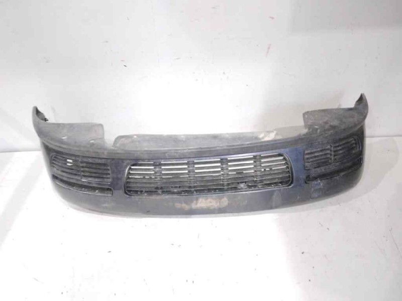 Recambio de paragolpes delantero para volkswagen polo berlina (6n1) básico referencia OEM IAM 6N0807221DGRU  