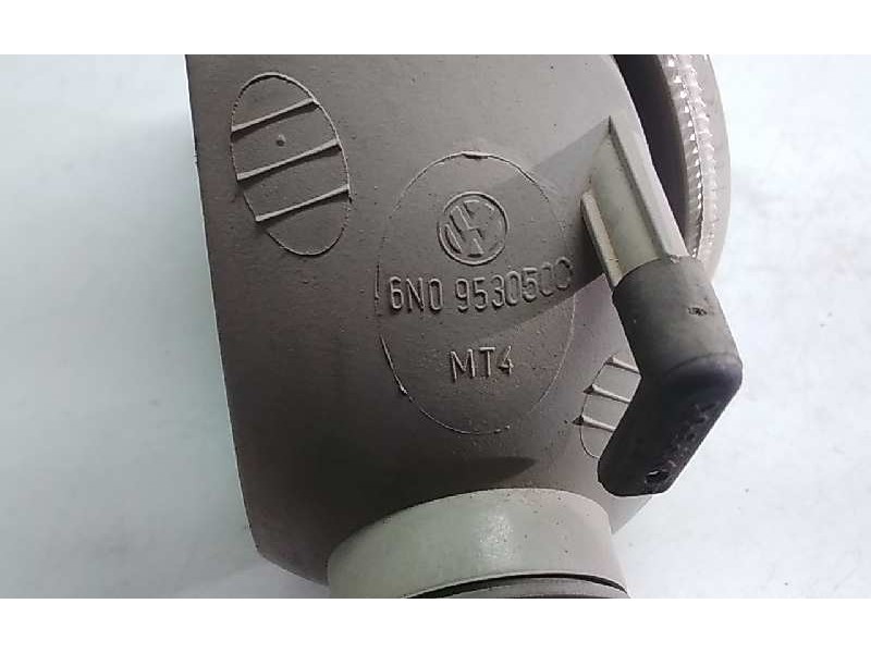 Recambio de piloto delantero derecho para volkswagen polo berlina (6n1) básico referencia OEM IAM 6N0953050C  