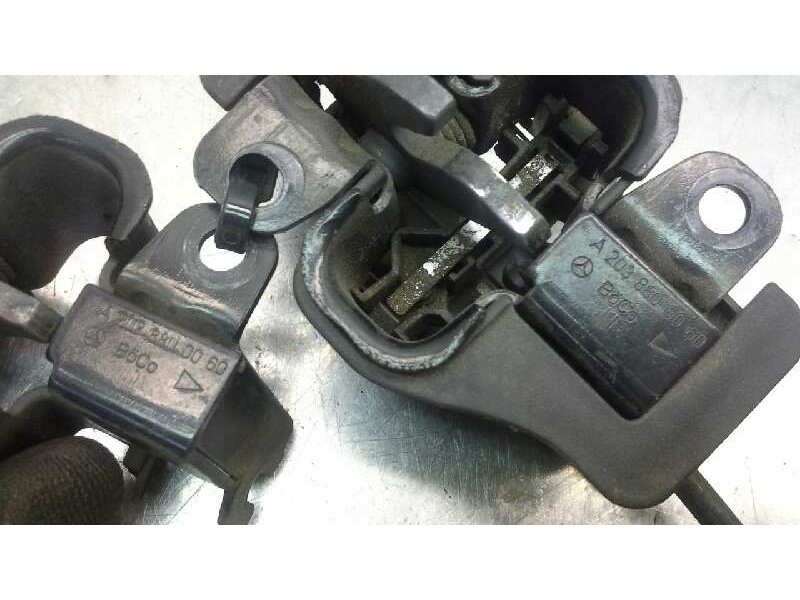 Recambio de cerradura capot para mercedes clase c (w203) sportcoupe c 220 cdi (203.706) referencia OEM IAM   
