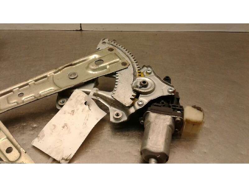 Recambio de elevalunas trasero izquierdo para nissan murano (z51) básico referencia OEM IAM 82721  