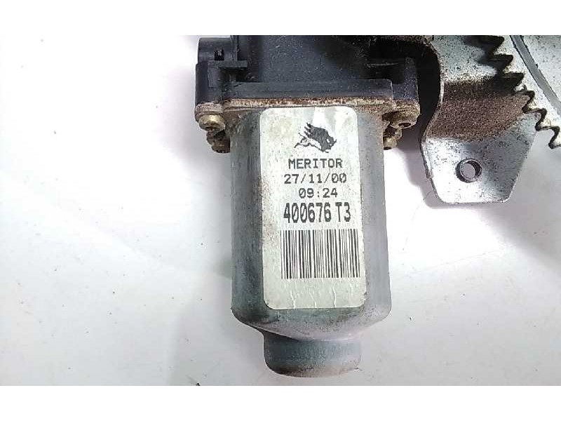 Recambio de elevalunas delantero derecho para mg rover serie 45 (rt) comfort (5-ptas.) referencia OEM IAM 40676T3  