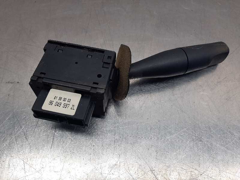 Recambio de mando limpia para citroen saxo 1.5 d image referencia OEM IAM 6239G6  