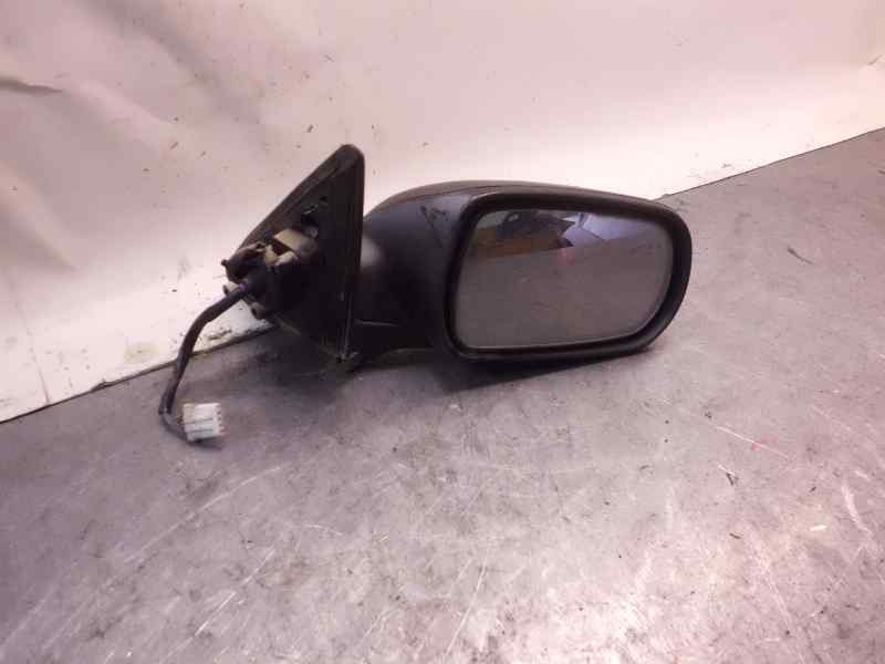 Recambio de retrovisor derecho para nissan primera berl./familiar (p10/w10) referencia OEM IAM   