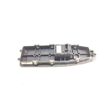 Recambio de mando elevalunas delantero derecho para bmw serie 1 lim. (f21) 116d referencia OEM IAM 920810702  