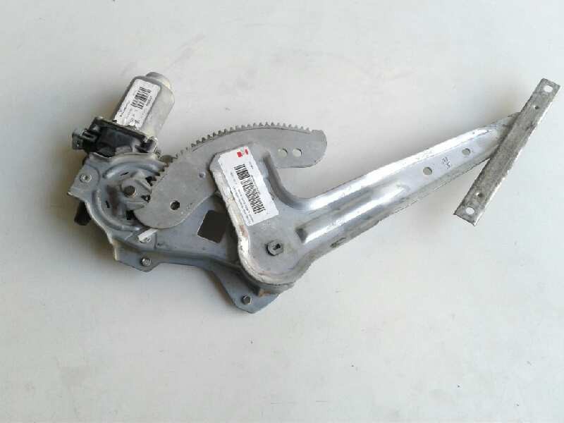 Recambio de elevalunas trasero derecho para nissan almera (n16/e) acenta referencia OEM IAM 82700BM71B  