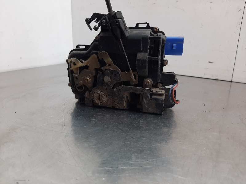 Recambio de cerradura puerta trasera izquierda para skoda fabia familiar (6y5) comfort referencia OEM IAM   