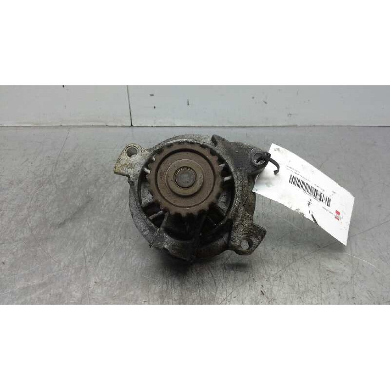 Recambio de bomba agua para volvo s80 berlina 2.5 d referencia OEM IAM 8692839  