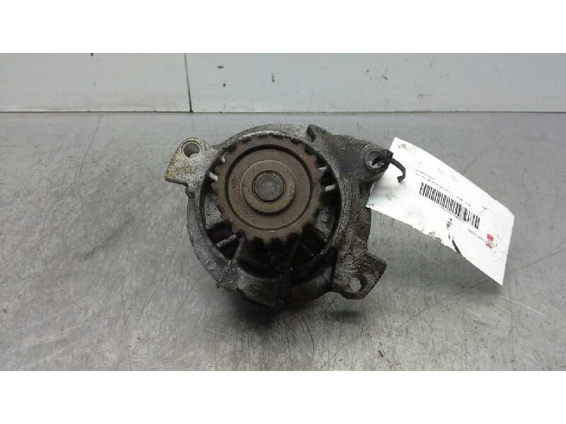 Recambio de bomba agua para volvo s80 berlina 2.5 d referencia OEM IAM 8692839  