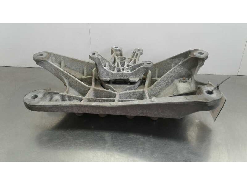 Recambio de soporte caja cambios inferior para audi a6 avant (4g5) 2.0 tdi referencia OEM IAM 8K0399263AT  