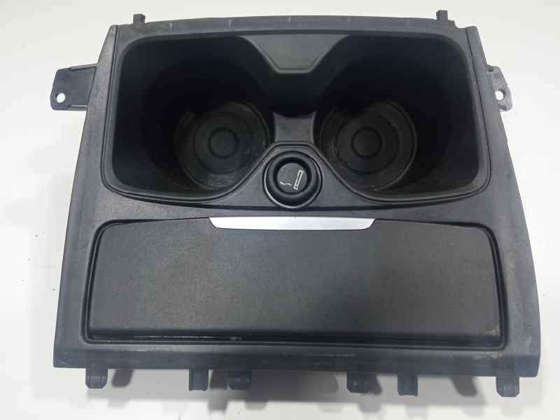 Recambio de cenicero para bmw serie 1 lim. (f21) 116d referencia OEM IAM 9220832  