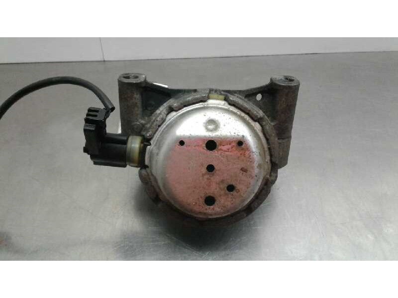 Recambio de soporte motor izquierdo inferior para audi a6 avant (4g5) 2.0 tdi referencia OEM IAM   