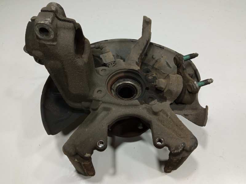 Recambio de mangueta delantera derecha para seat leon (1p1) stylance / style referencia OEM IAM SINREF  