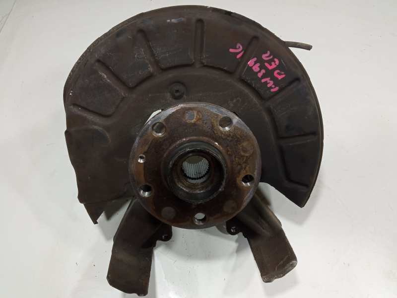 Recambio de mangueta delantera derecha para seat leon (1p1) stylance / style referencia OEM IAM SINREF  