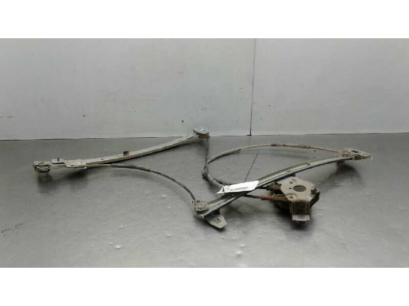 Recambio de elevalunas delantero izquierdo para citroen xsara break 1.6i 16v exclusive referencia OEM IAM 9221L3  