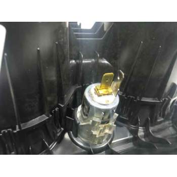 Recambio de cenicero para bmw serie 1 lim. (f21) 116d referencia OEM IAM 9220832  