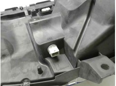 Recambio de faro derecho para renault maxity referencia OEM IAM 89317221   2