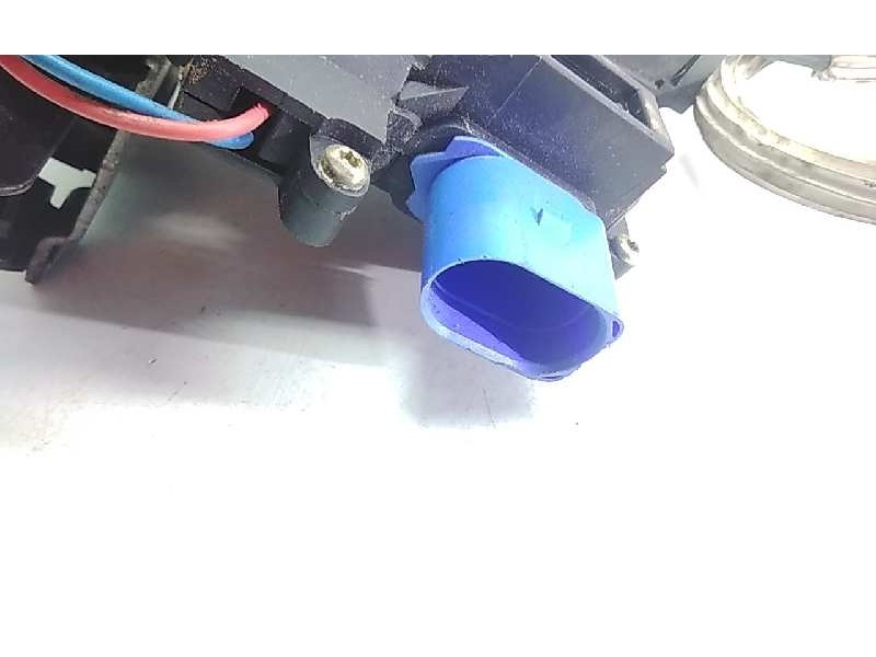 Recambio de cerradura puerta trasera izquierda para seat leon (5f1) referencia OEM IAM 7L0839015  