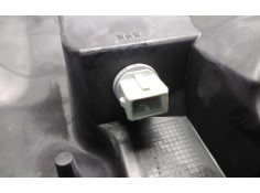 Recambio de faro derecho para renault maxity referencia OEM IAM 89317221   2