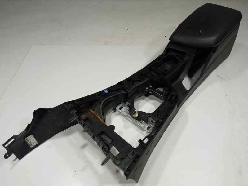 Recambio de consola central para bmw serie 1 lim. (f21) 116d referencia OEM IAM 923014318  