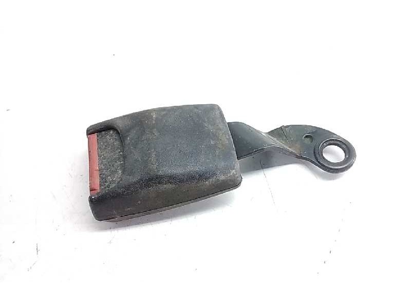 Recambio de enganche delantero izquierdo para peugeot 205 berlina 1.1 referencia OEM IAM   