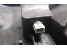 Recambio de faro derecho para renault maxity referencia OEM IAM 89317221   2