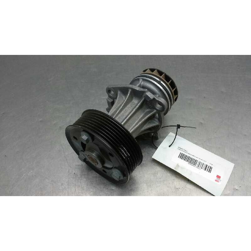 Recambio de bomba agua para nissan pathfinder (r51) 3.0 v6 dci cat referencia OEM IAM 8200850126  