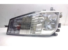 Recambio de faro derecho para renault maxity referencia OEM IAM 89317221  