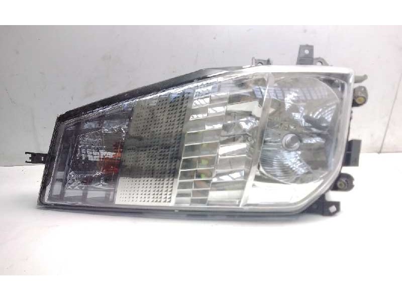 Recambio de faro derecho para renault maxity referencia OEM IAM 89317221  