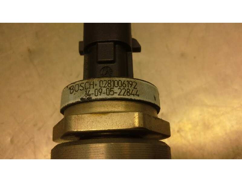 Recambio de rampa inyectora para nissan pathfinder (r51) 3.0 v6 dci cat referencia OEM IAM 0445216037  