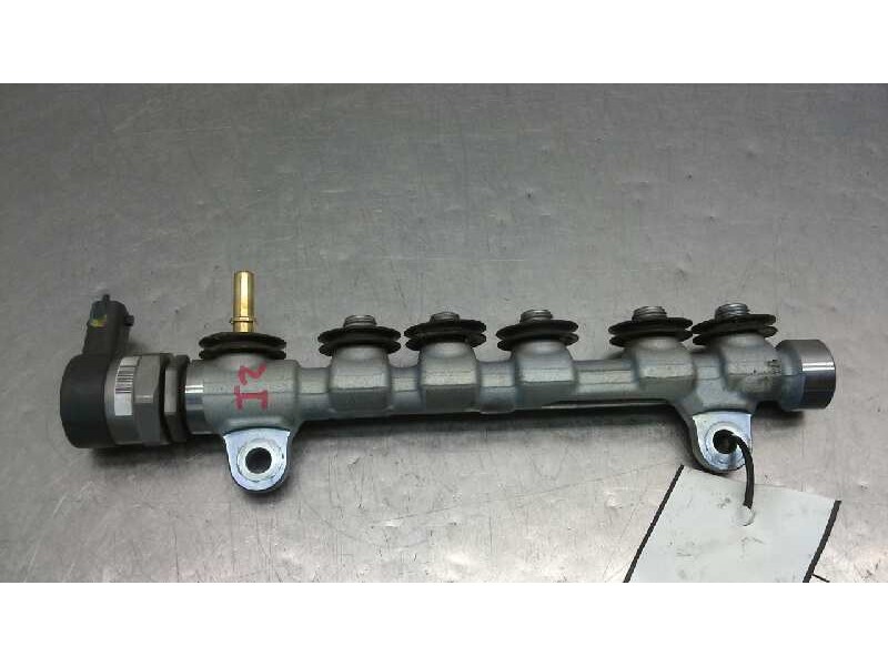 Recambio de rampa inyectora para nissan pathfinder (r51) 3.0 v6 dci cat referencia OEM IAM 0445216038  