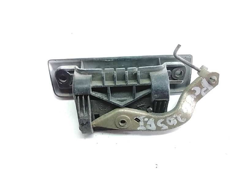 Recambio de maneta exterior delantera izquierda para peugeot 205 berlina 1.1 referencia OEM IAM   