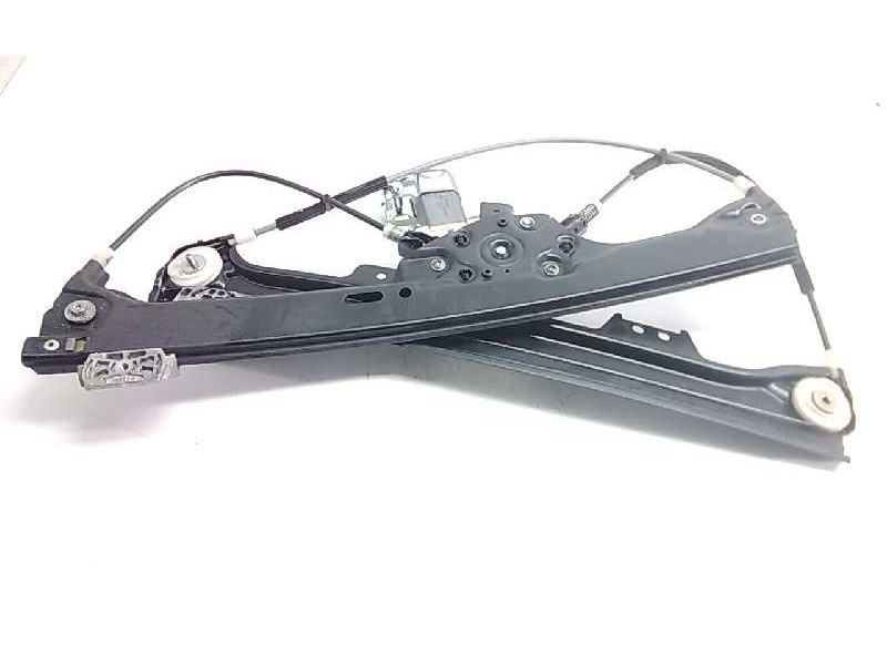 Recambio de elevalunas delantero izquierdo para bmw serie 5 berlina (e60) 530i referencia OEM IAM 7075667E  