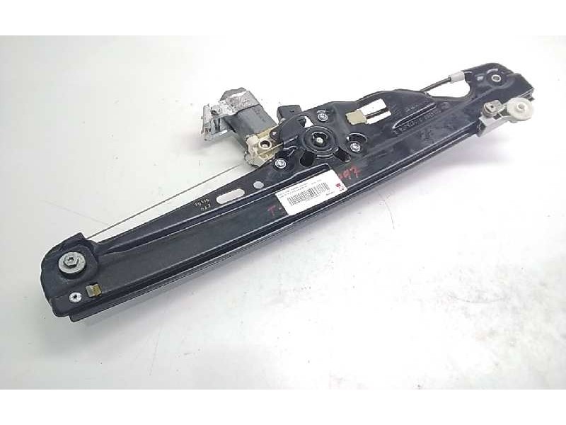 Recambio de elevalunas trasero derecho para bmw serie 5 berlina (e60) 530i referencia OEM IAM 7034388S  