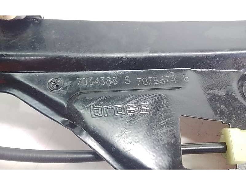 Recambio de elevalunas trasero derecho para bmw serie 5 berlina (e60) 530i referencia OEM IAM 7034388S  