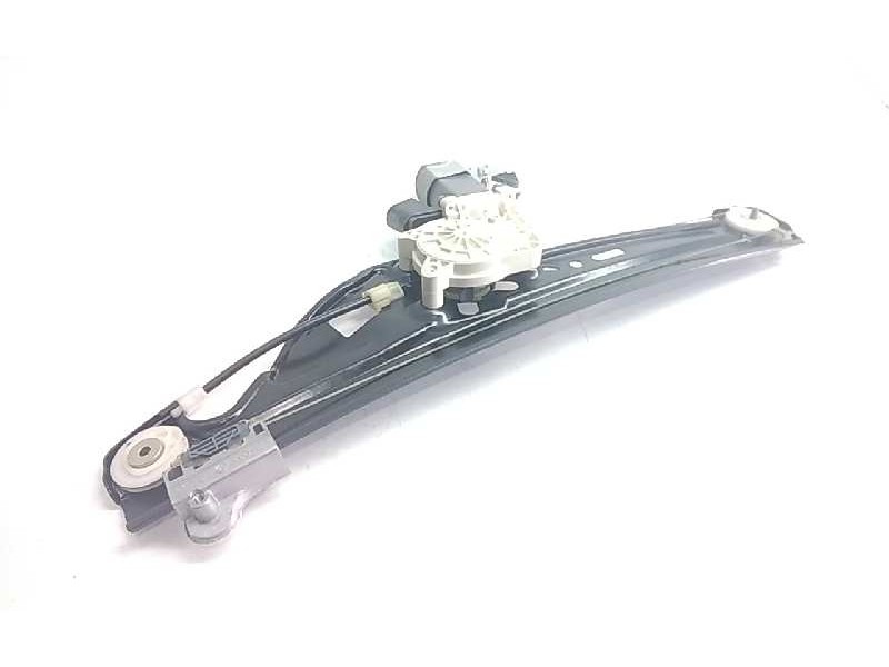 Recambio de elevalunas trasero derecho para bmw serie 5 berlina (e60) 530i referencia OEM IAM 7034388S  