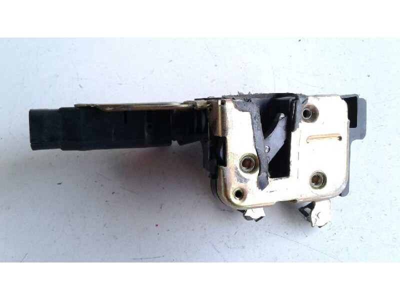 Recambio de cerradura puerta delantera derecha para mitsubishi carisma berlina 4 (da0) 1800 gdi classic referencia OEM IAM   