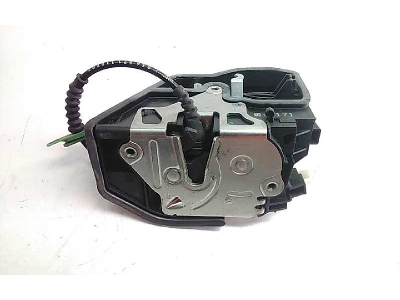 Recambio de cerradura puerta trasera izquierda para bmw serie 5 berlina (e60) 530i referencia OEM IAM   