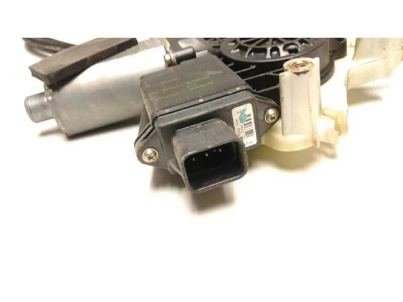 Recambio de elevalunas trasero izquierdo para mitsubishi carisma berlina 4 (da0) 1800 gdi classic referencia OEM IAM 12V01308217