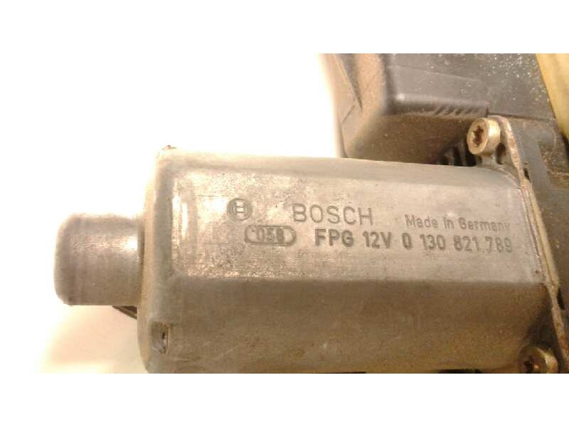 Recambio de elevalunas trasero izquierdo para mitsubishi carisma berlina 4 (da0) 1800 gdi classic referencia OEM IAM 12V01308217