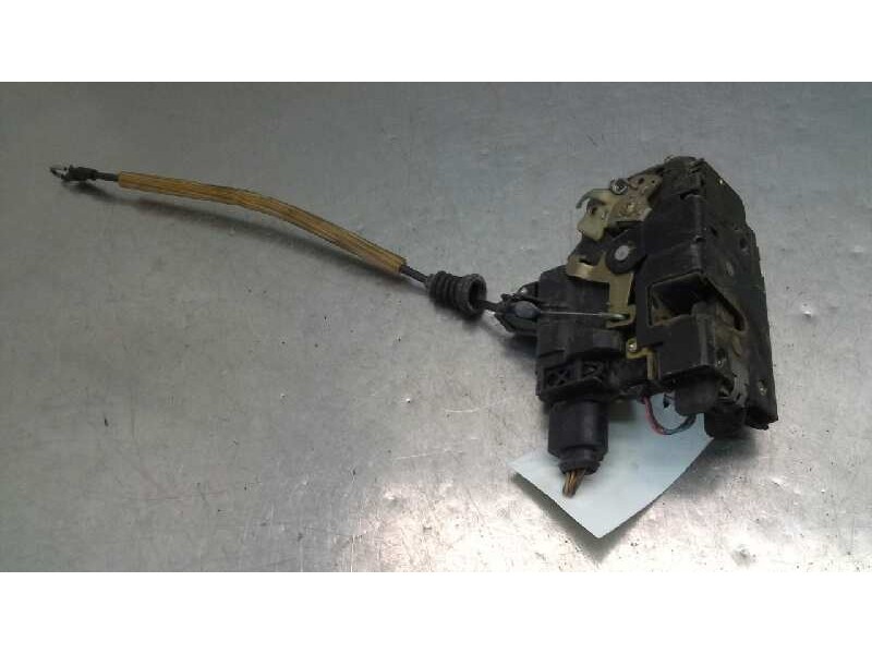 Recambio de cerradura puerta delantera derecha para seat toledo (1m2) signo referencia OEM IAM   