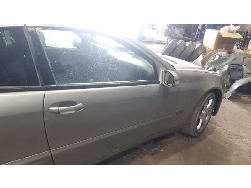 mercedes clase c (w203) sportcoupe del año 2006