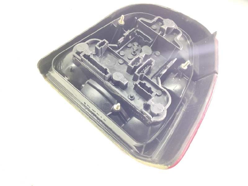 Recambio de piloto trasero izquierdo para volkswagen golf iii berlina (1h1) cl referencia OEM IAM 1H6846111G  