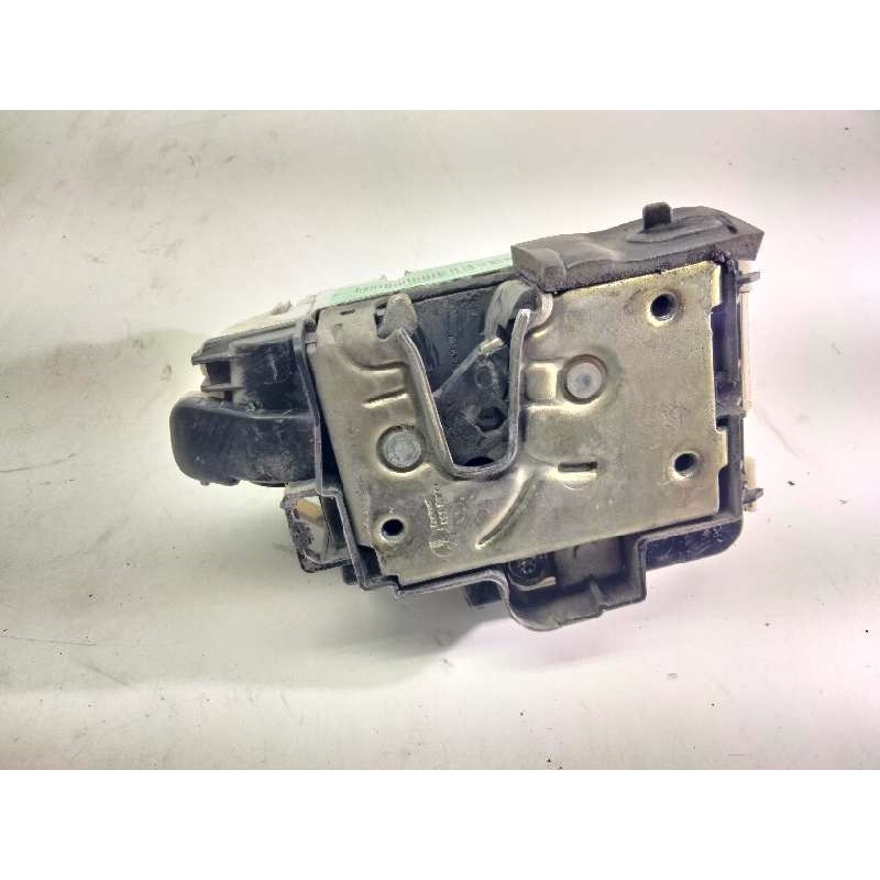 Recambio de cerradura puerta trasera izquierda para volkswagen golf iii berlina (1h1) cl referencia OEM IAM 1H1539015G  