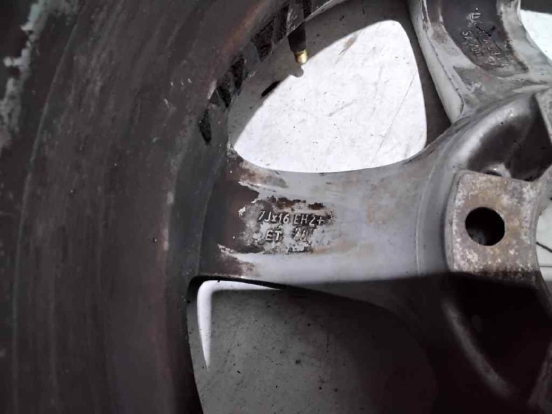 Recambio de llanta aluminio para bmw serie 3 berlina (e46) 320d referencia OEM IAM 165TORNILLOS ET20 